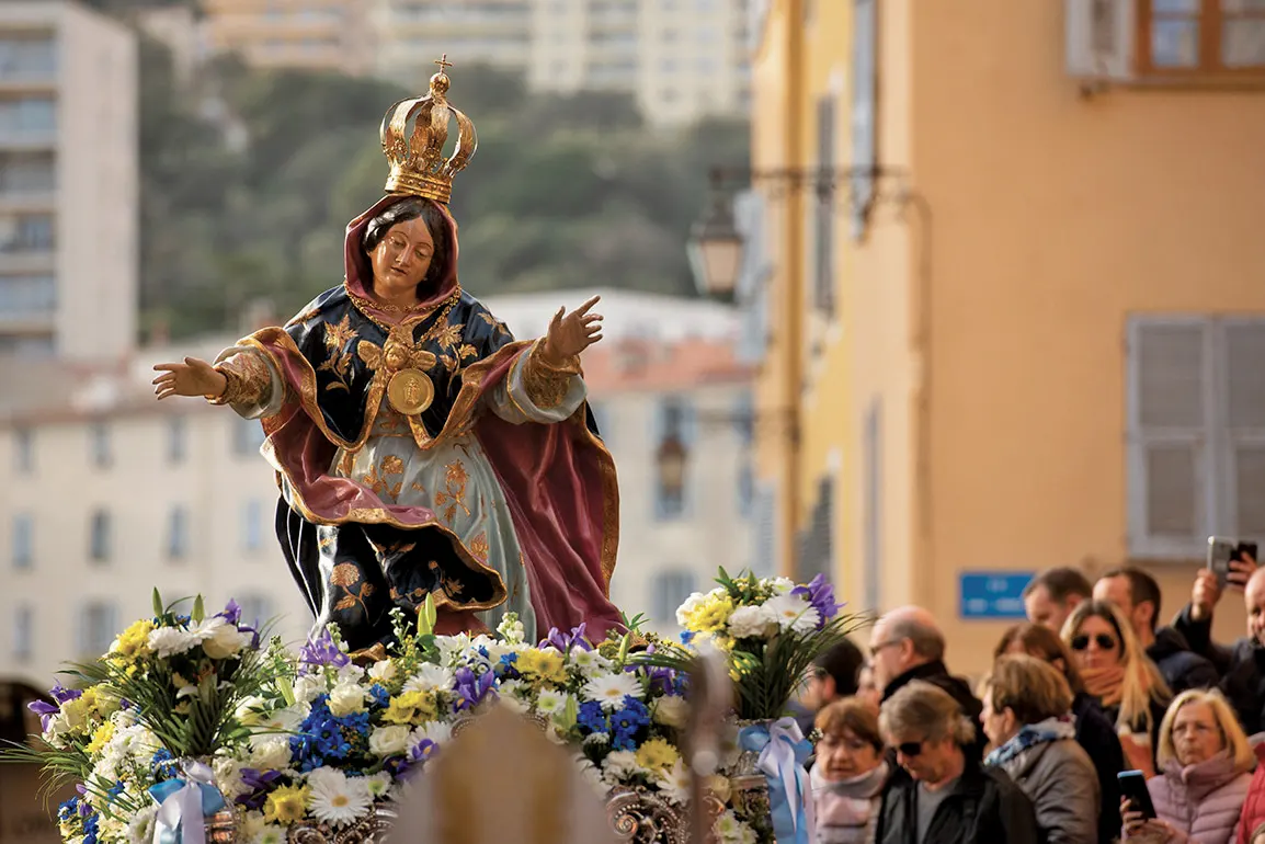 Dati impurtanti in Corsica